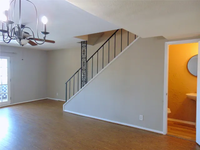 $1,700 | 215 Postoffice Street, Unit 802, Galveston, TX 77550