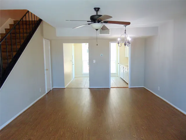 $1,700 | 215 Postoffice Street, Unit 802, Galveston, TX 77550