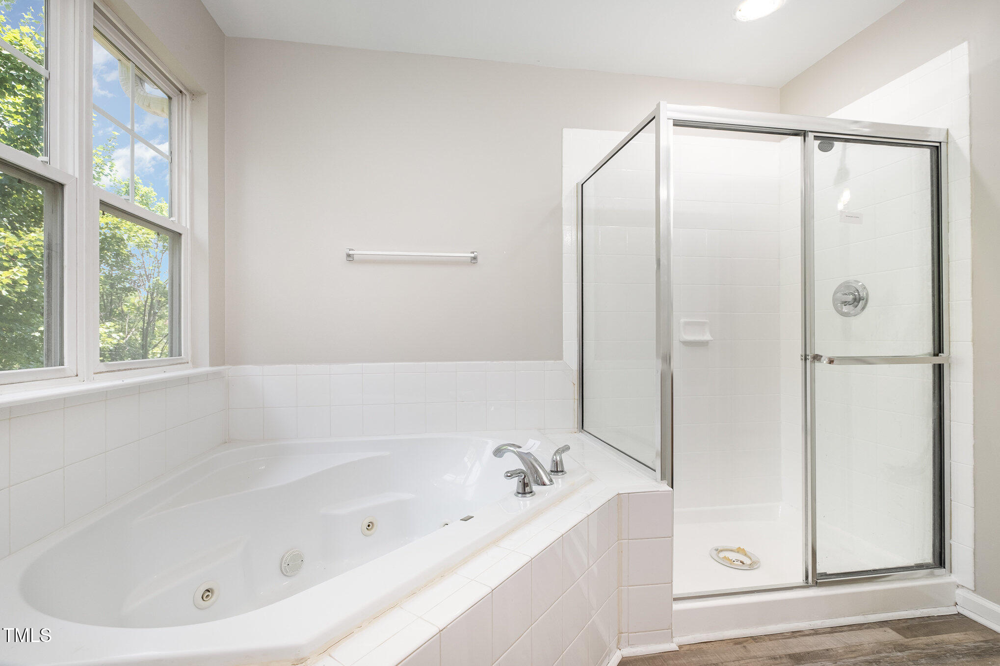 1527 Haywards Heath Lane Apex, NC 27502 - Photo 22 of 33 Primary Bathroom