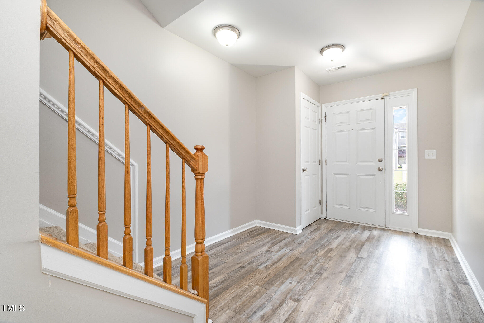 1527 Haywards Heath Lane Apex, NC 27502 - Photo 3 of 33 Interior Foyer - Entrance