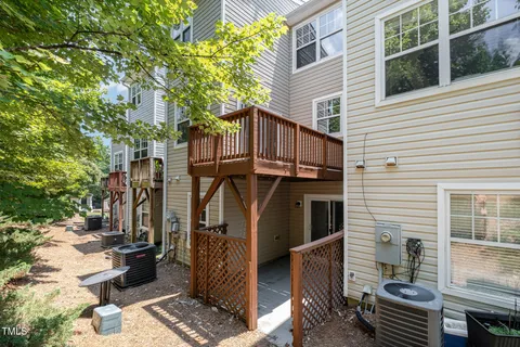 $364,900 | 1527 Haywards Heath Lane, Apex, NC 27502