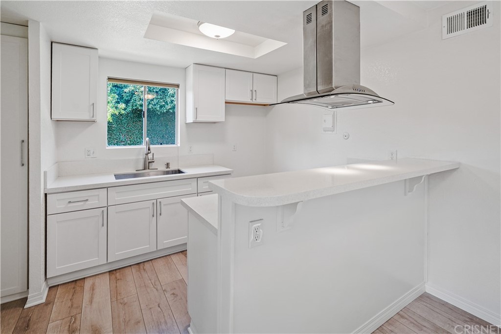 5977 Nelda Street, Unit 1 Simi Valley, CA 93063 - Photo 14 of 26