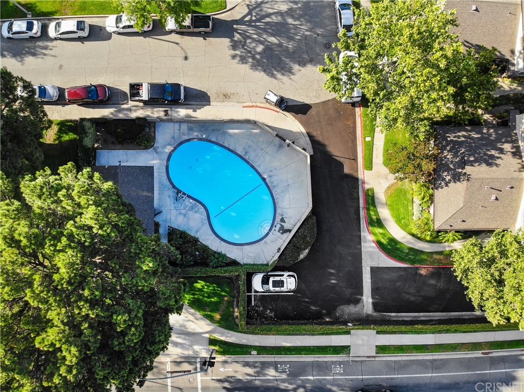 5977 Nelda Street, Unit 1 Simi Valley, CA 93063 - Photo 8 of 26