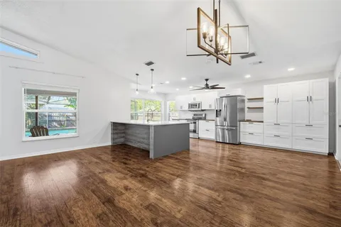 $379,000 | 5103 Fernbrook Lane, Lakeland, FL 33811