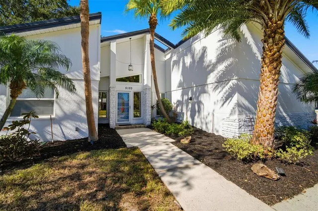 $379,000 | 5103 Fernbrook Lane, Lakeland, FL 33811