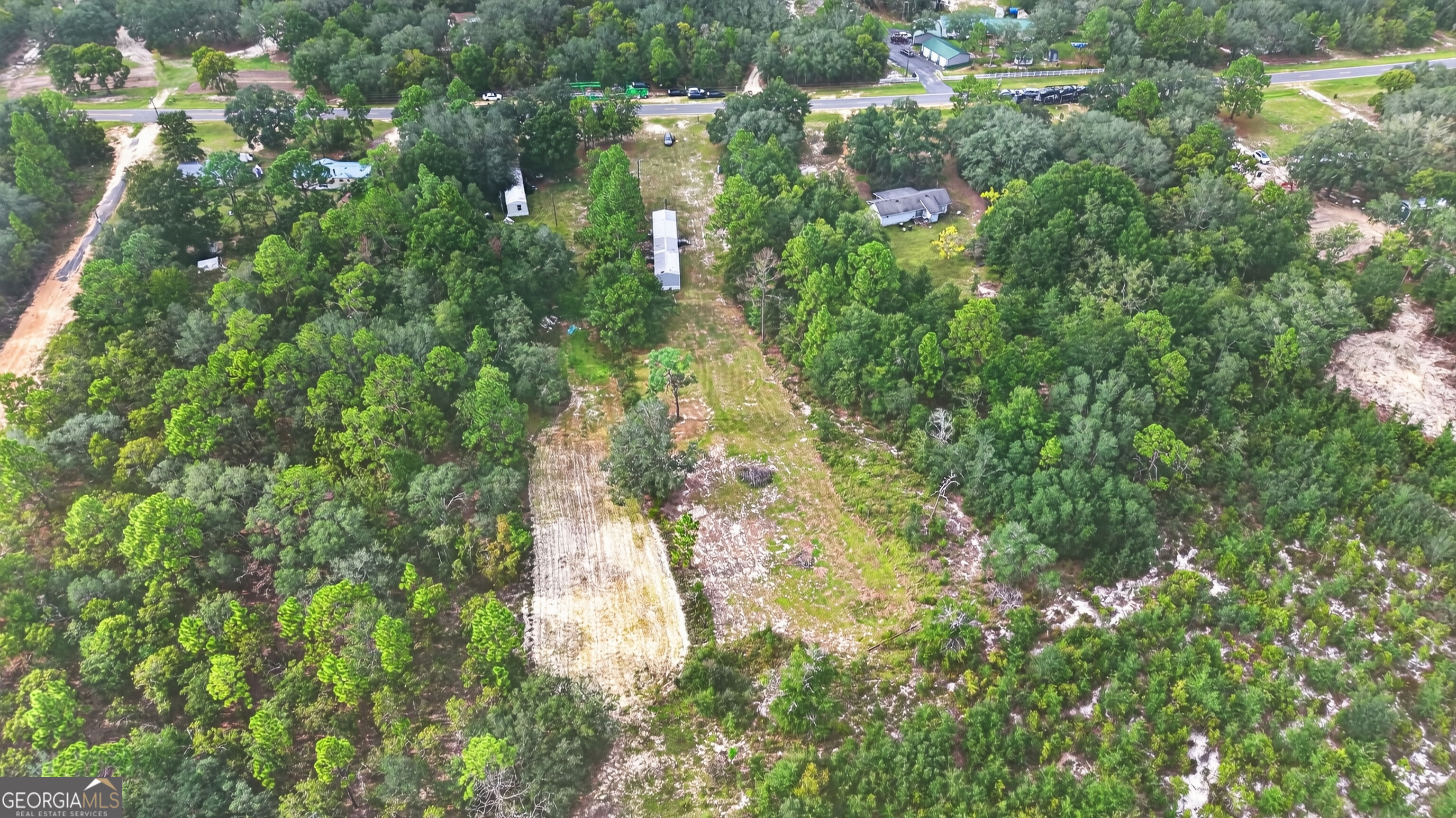 901 Joy Bluff Road Reidsville, GA 30453 - Photo 6 of 42 Matterport 3D Tour: https://my.matterport.com/show/?m=BquB9pKzPNf