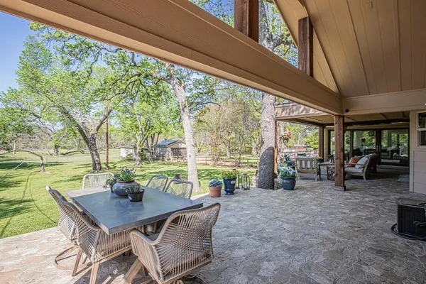 $1,200,000 | 616 Frontier Court, Colleyville, TX 76034