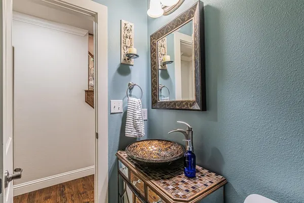 $1,200,000 | 616 Frontier Court, Colleyville, TX 76034