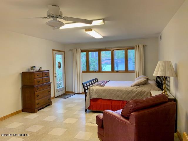 409 Lodge Road Washington, NC 27889 - Photo 29 of 47 IMG_1336