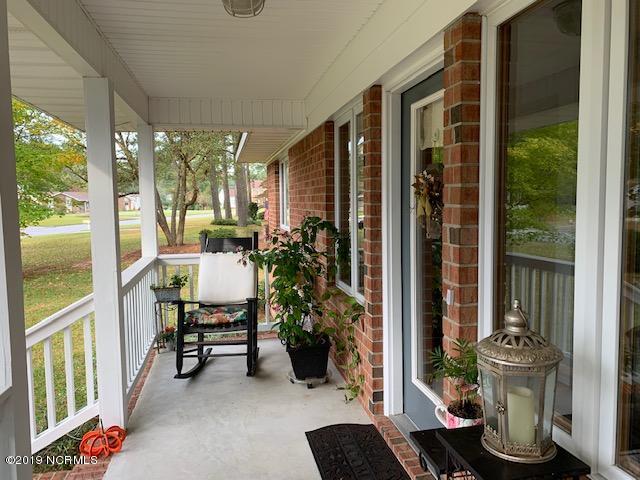 409 Lodge Road Washington, NC 27889 - Photo 3 of 47 IMG_1309
