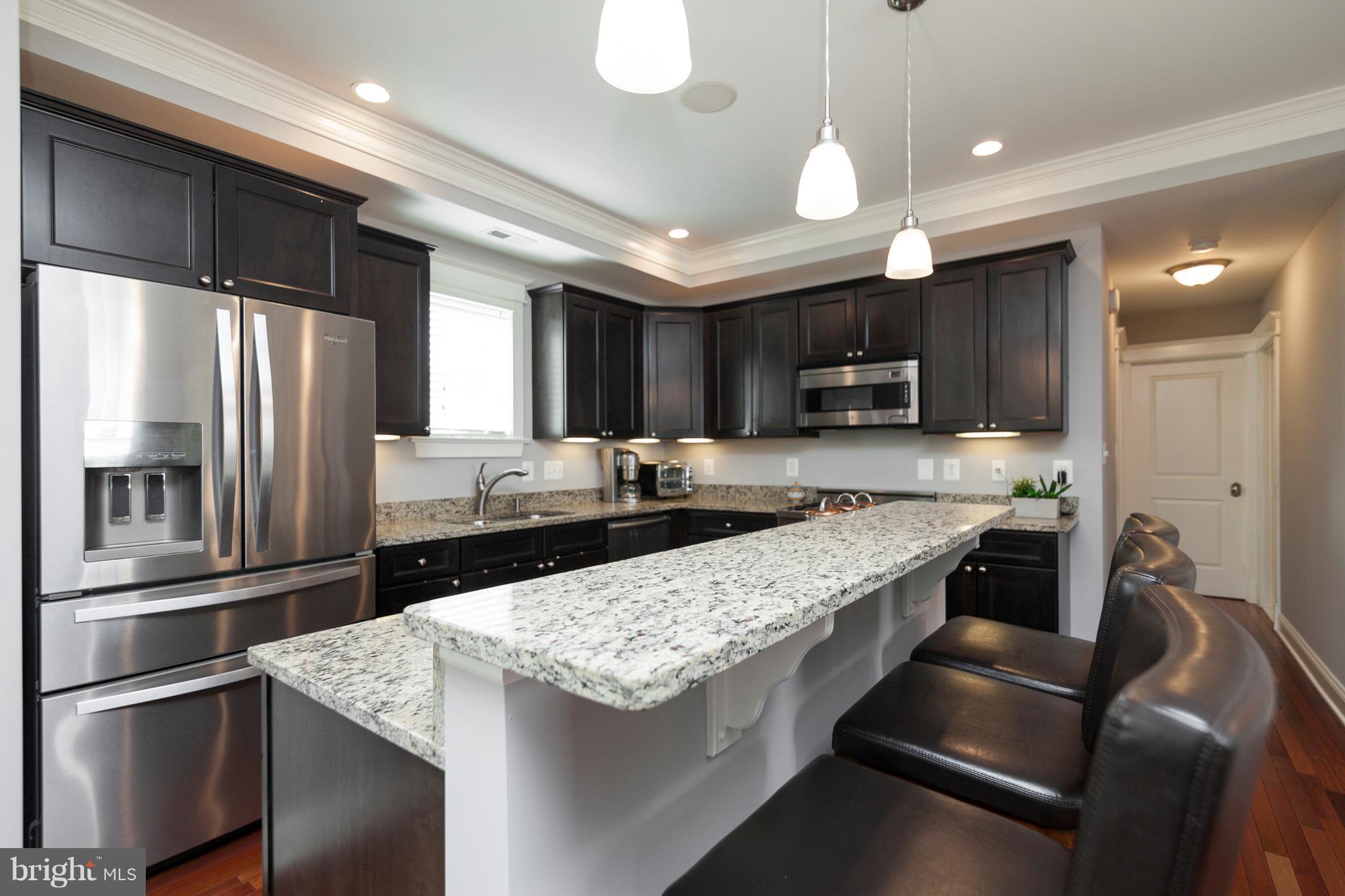 23 East Braddock Road, Unit 1 Alexandria, VA 22301 - Photo 5 of 24 Kitchen