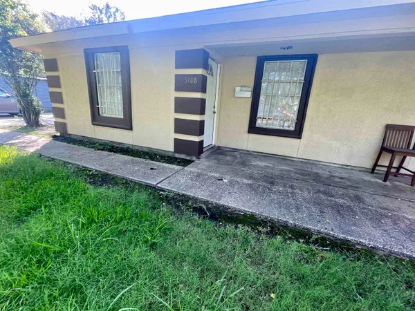 $800 | 5108 10th Street, Port Arthur, TX 77642