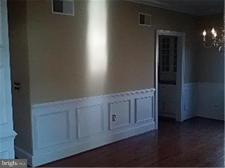 206 Crescent Road, Unit 14 Landenberg, PA 19350 - Photo 11 of 13 Dining Room
