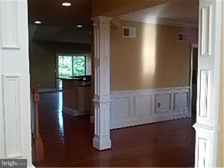 206 Crescent Road, Unit 14 Landenberg, PA 19350 - Photo 12 of 13 Foyer