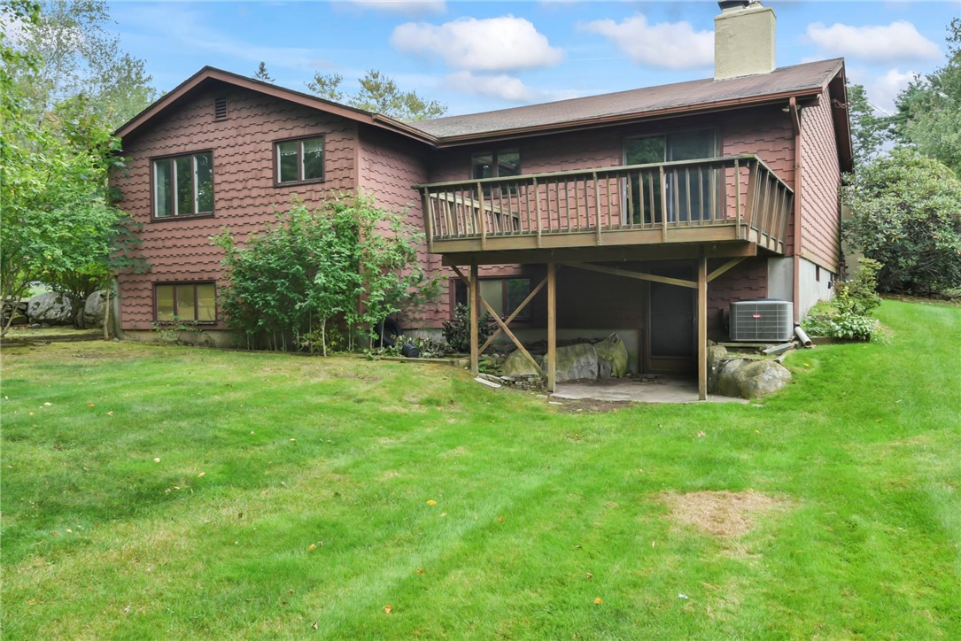 14 Greenbrier Road Smithfield, RI 02828 - Photo 5 of 27 Gallery Image 5