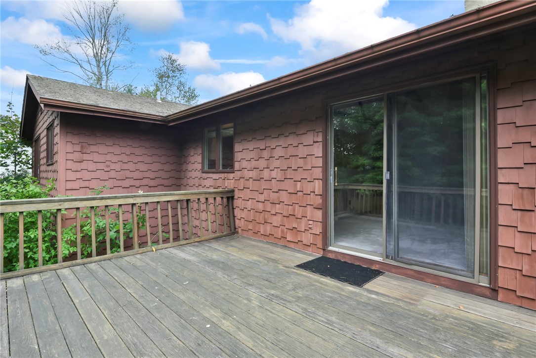 14 Greenbrier Road Smithfield, RI 02828 - Photo 6 of 27 Gallery Image 6