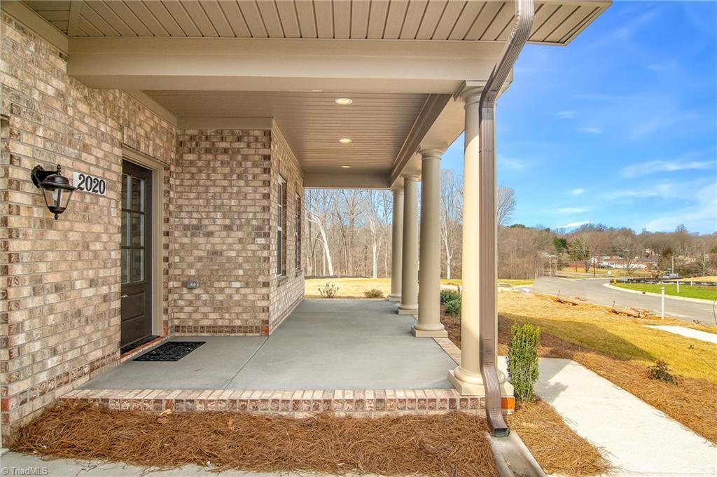 2020 Welden Ridge Road Kernersville, NC 27284 - Photo 3 of 43 Gallery Image 3