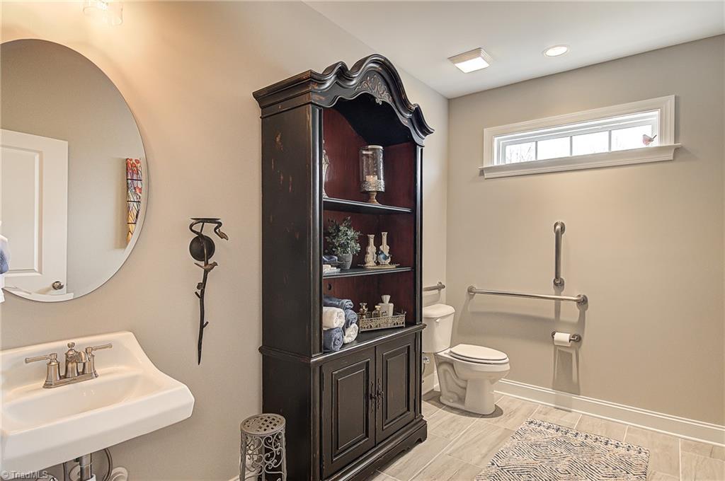 2020 Welden Ridge Road Kernersville, NC 27284 - Photo 22 of 43 Gallery Image 22