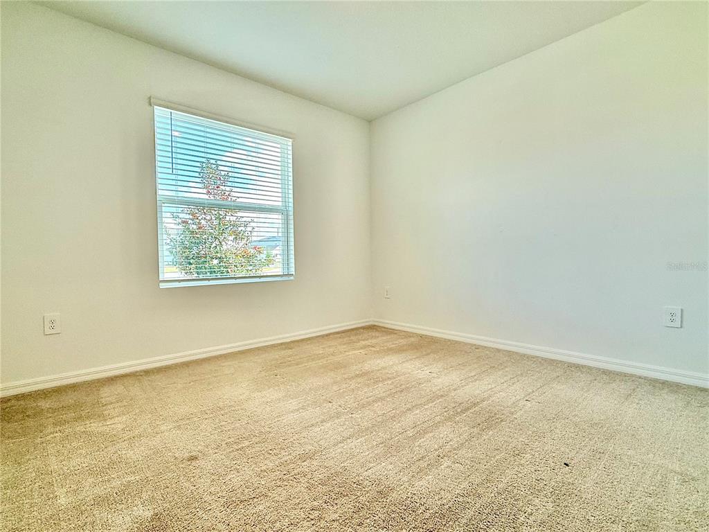 646 Teviot Road Haines City, FL 33844 - Photo 3 of 41