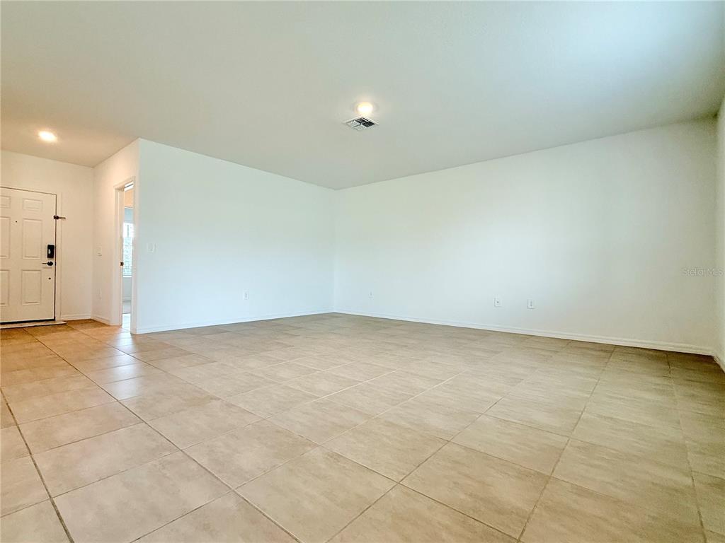 646 Teviot Road Haines City, FL 33844 - Photo 9 of 41