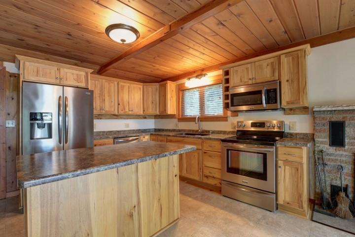 3068 Oak Road Rhinelander, WI 54501 - Photo 2 of 65 Gallery Image 2