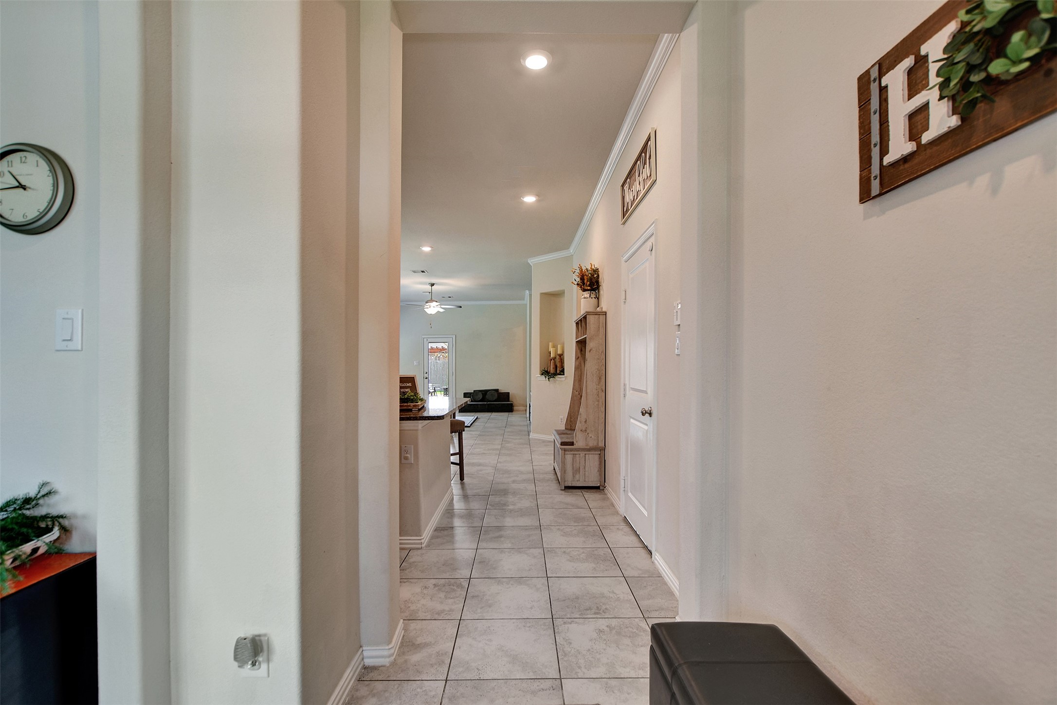 2611 Bright Rock Ln. Conroe, TX 77304 - Photo 6 of 43