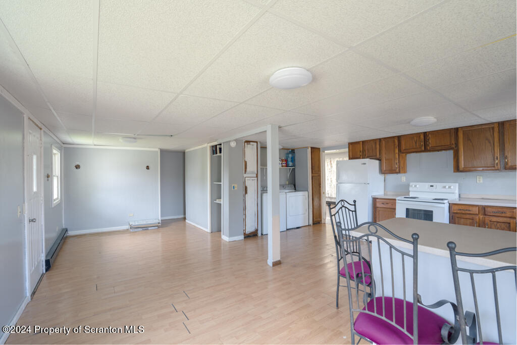 343 Atlantic Street Jessup, PA 18434 - Photo 4 of 19 a view of livingroom with furniture