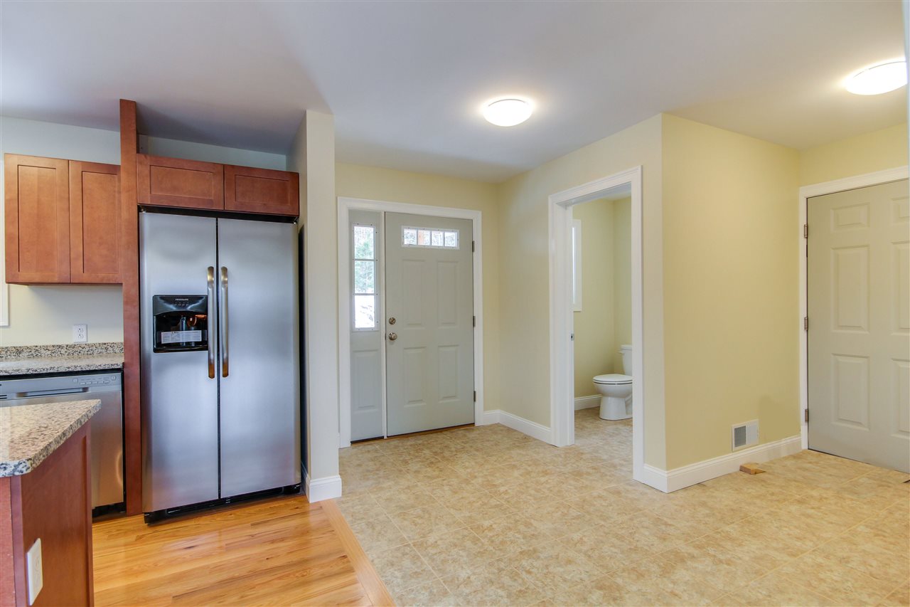 63 Range Road, Unit A Underhill, VT 05489 - Photo 7 of 33 Gallery Image 7