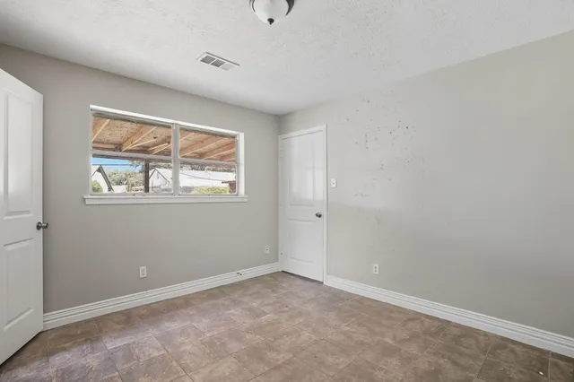 $204,099 | 4703 Hollybrook Lane, Houston, TX 77039