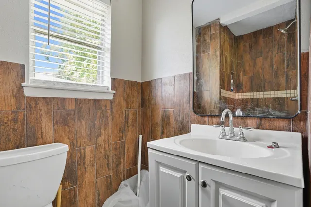 $204,099 | 4703 Hollybrook Lane, Houston, TX 77039