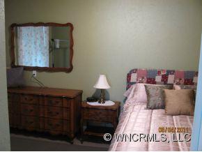 110 Raspberry Point Lane Flat Rock, NC 28731 - Photo 23 of 24 Gallery Image 23