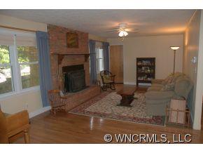 110 Raspberry Point Lane Flat Rock, NC 28731 - Photo 5 of 24 Gallery Image 5