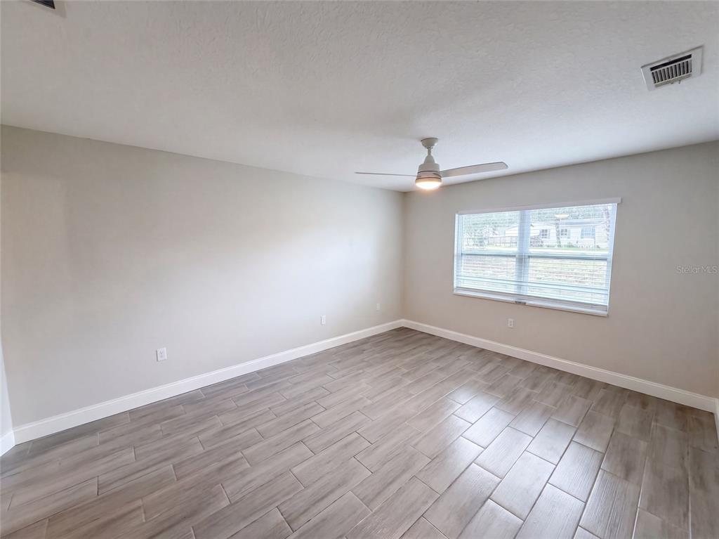 8165 Ridge Road Weeki Wachee, FL 34613 - Photo 11 of 36 Gallery Image 11