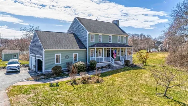 $765,000 | 12 Old Pasture Lane, Westport, MA 02790