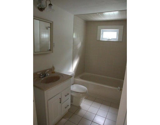 6 Tuxedo Road Worcester, MA 01606 - Photo 8 of 16 Gallery Image 8