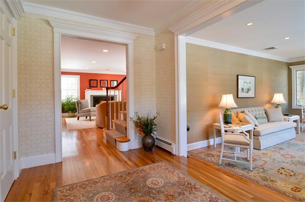 15 Salem Road Wellesley, MA 02481 - Photo 4 of 20 Gallery Image 4