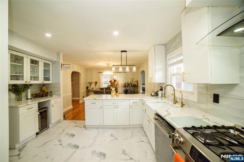 415-417 19th Avenue Paterson, NJ 07504 - Photo 11 of 35