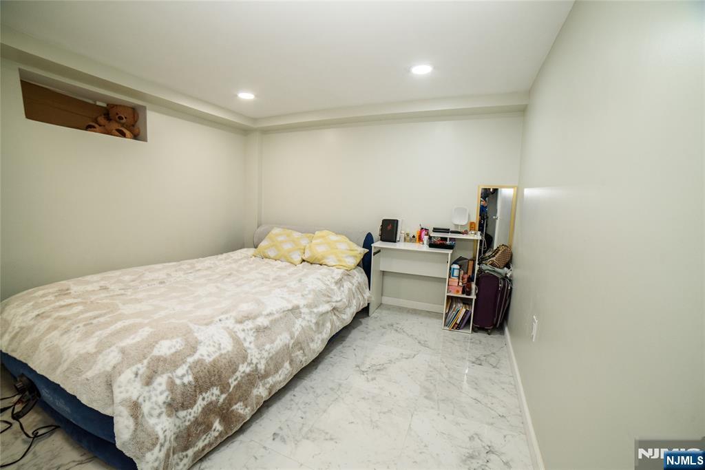 415-417 19th Avenue Paterson, NJ 07504 - Photo 28 of 35