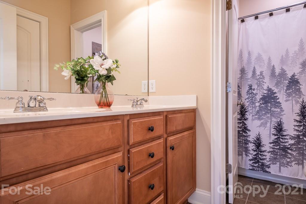 4345 Crepe Ridge Drive Denver, NC 28037 - Photo 34 of 46 Gallery Image 34