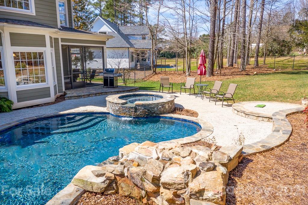 4345 Crepe Ridge Drive Denver, NC 28037 - Photo 9 of 46 Gallery Image 9