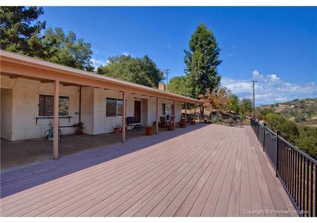 29590 Lilac Road Valley Center, CA 92082 - Photo 4 of 25