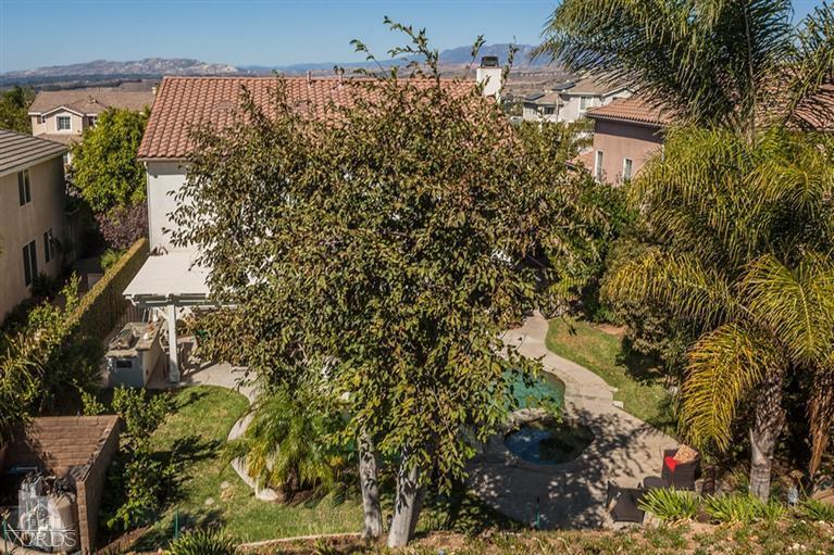 14396 Peach Hill Road Moorpark, CA 93021 - Photo 45 of 45 a backyard of a house