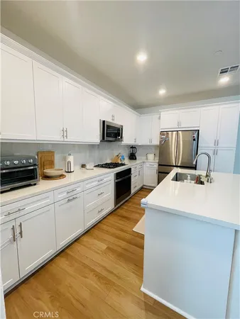 $839,000 | 2004 Dewdrop, Upland, CA 91786