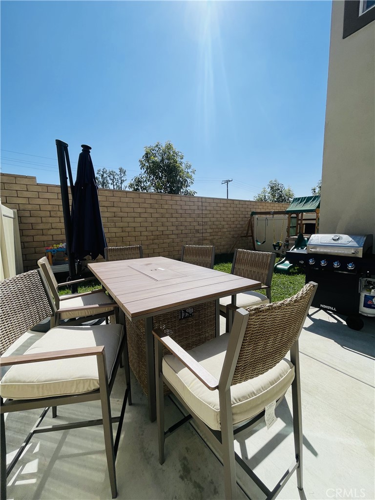 2004 Dewdrop Upland, CA 91786 - Photo 28 of 33