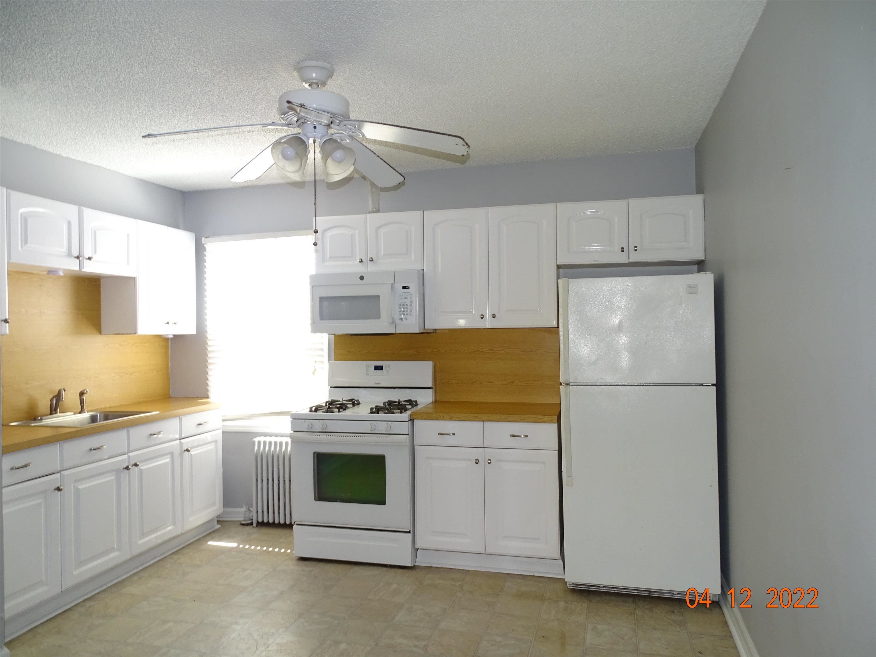 124 West 8th Street, Unit 2 Bayonne, NJ 07002 - Photo 18 of 19