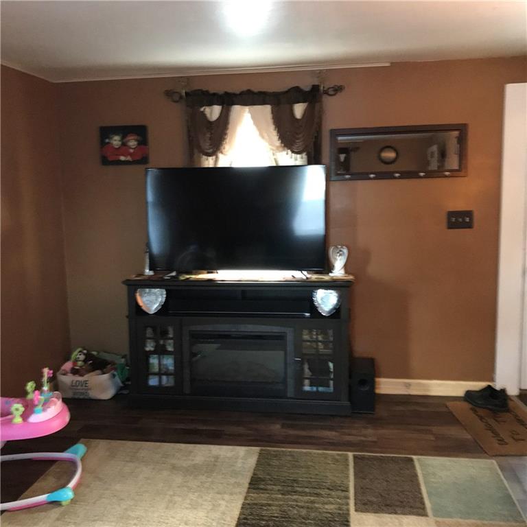 999 George Street Sharon, PA 16146 - Photo 4 of 15 Electric Fireplace is not staying