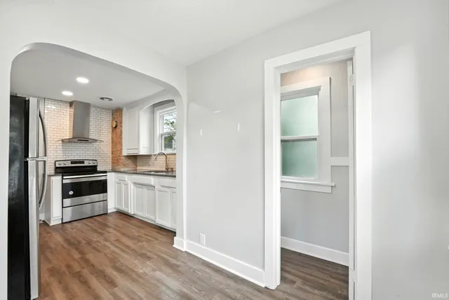 $189,900 | 1718 Kentucky Avenue, Fort Wayne, IN 46805