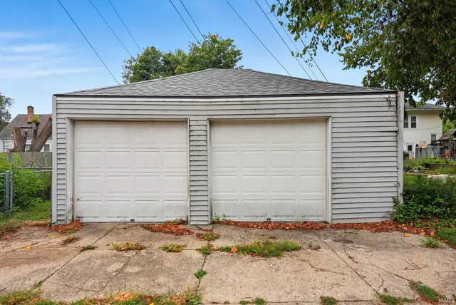 $189,900 | 1718 Kentucky Avenue, Fort Wayne, IN 46805