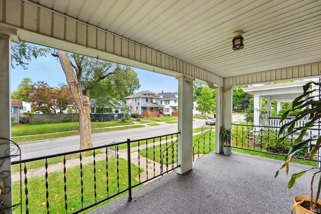 $189,900 | 1718 Kentucky Avenue, Fort Wayne, IN 46805