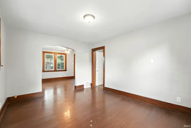 $189,900 | 1718 Kentucky Avenue, Fort Wayne, IN 46805